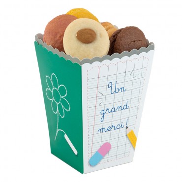 Assortiment de 15 macarons "Un grand merci" Assortiment de 15 macarons "Un grand merci"