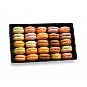 Coffret 25 macarons traditionnels